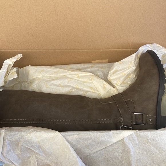 G.H. Bass & Co. | Gray Ashley Boot - Women 7 M - Picture 6 of 9